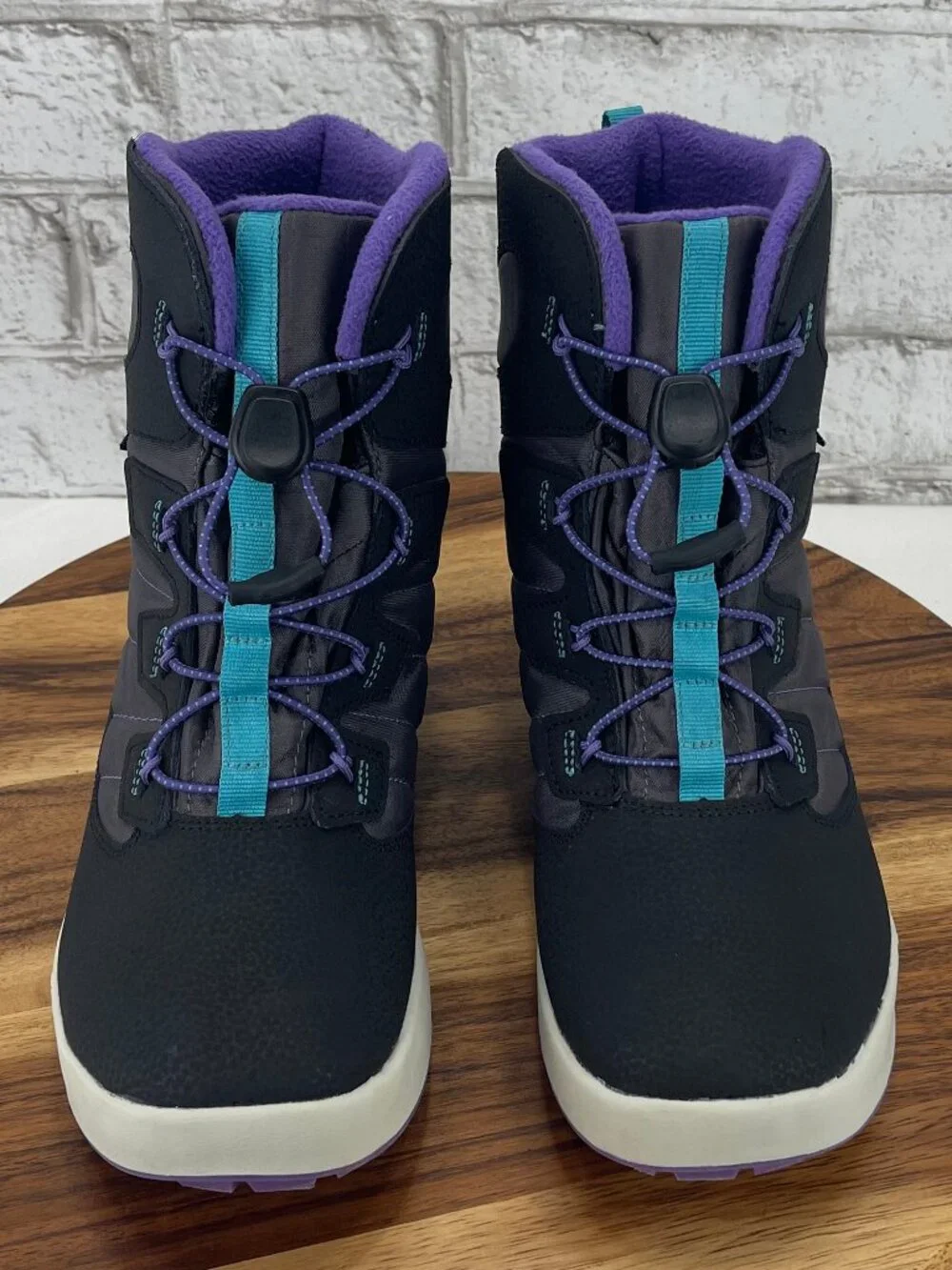 Merrell Snow Bank 4.0 Kids Sz. 6 Black Purple Waterproof insulated Winter Boots